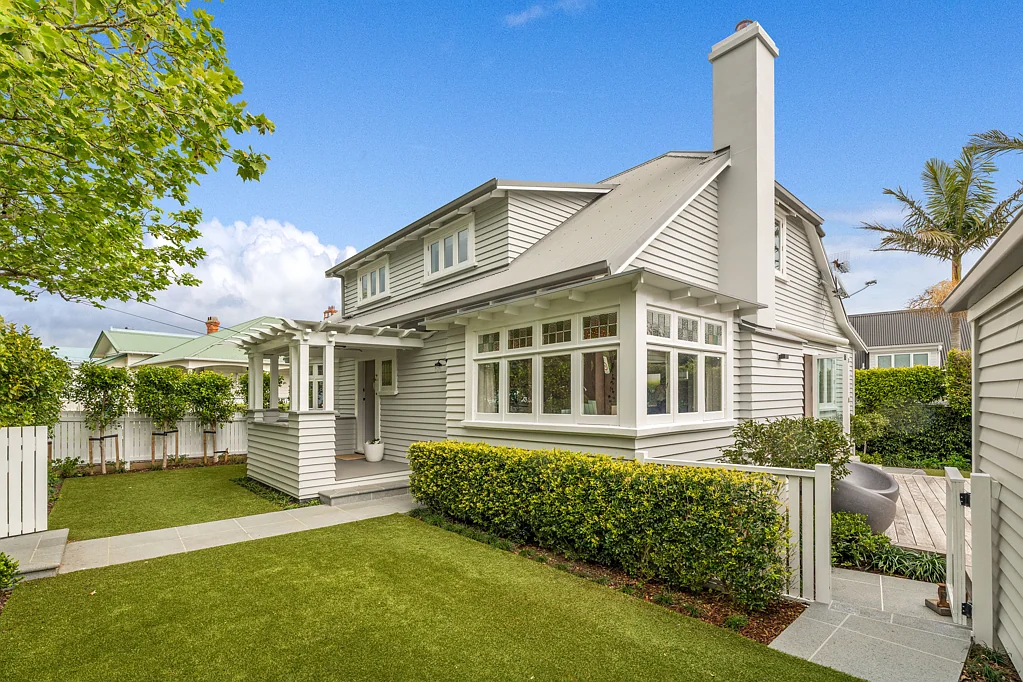 Devonport 4房  Beautiful bungalow by the beaches