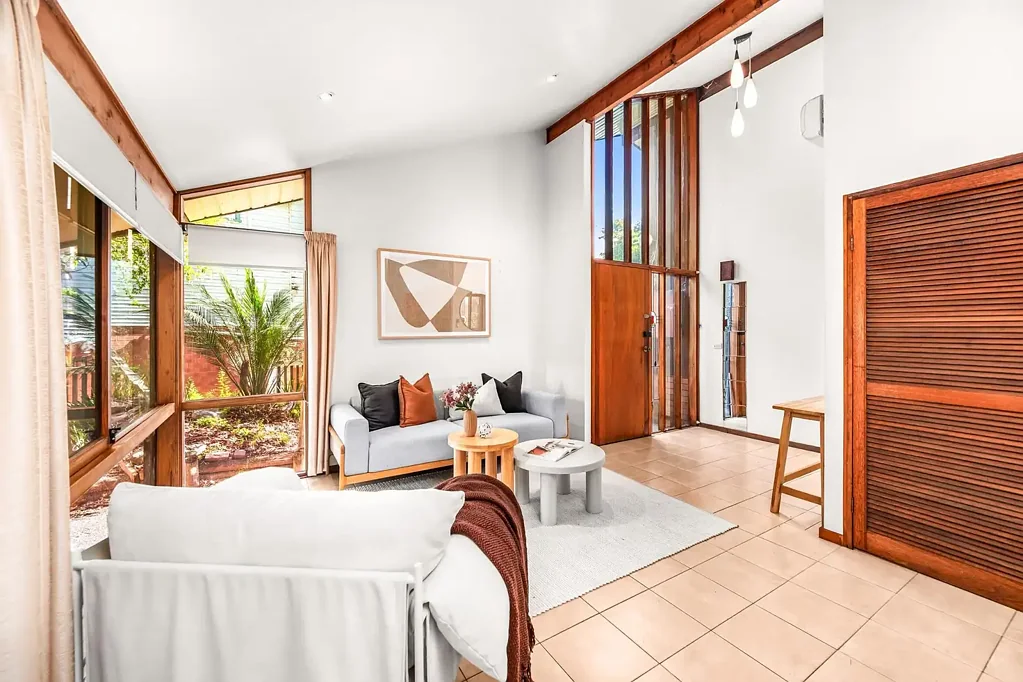 New Lambton 4房  A Rare Find in Prime Location