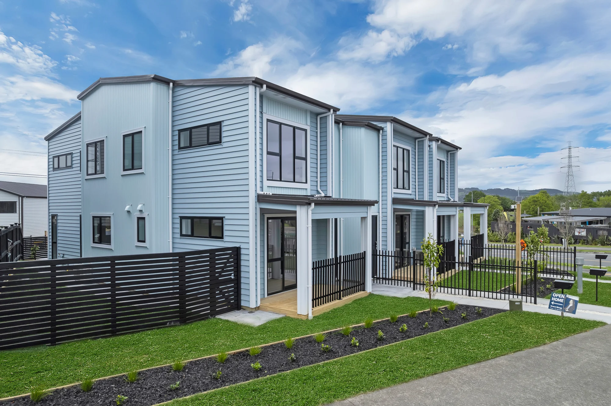 Karaka 4બેડરૂમ Christmas Special- Brand New townhouses