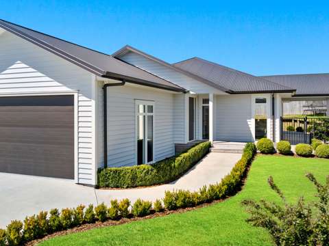 Pokeno 4房  4 Bedroom - Elevated Northern Outlook