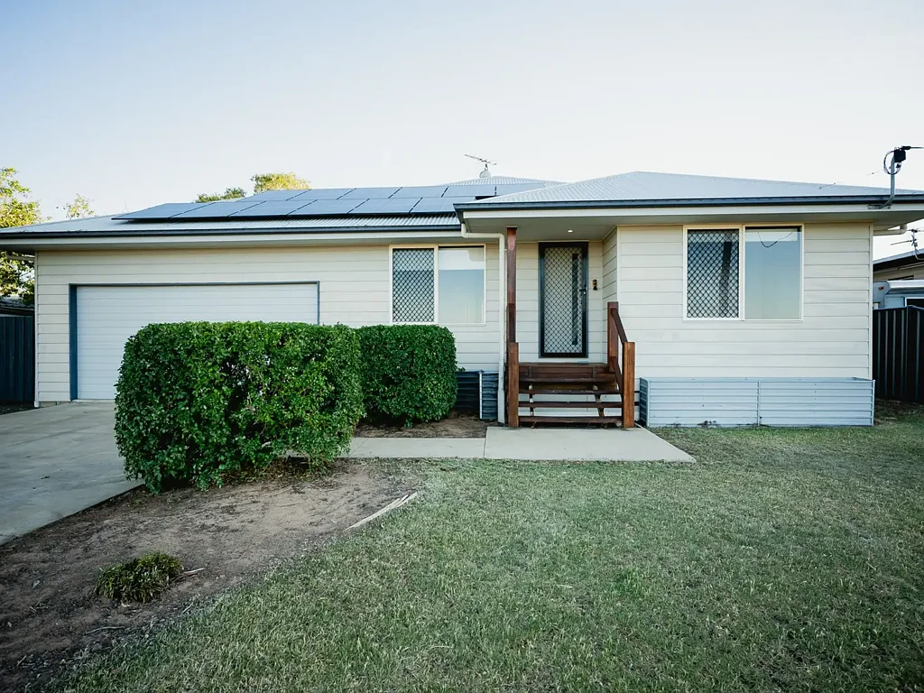 40 Powell Street, Roma, QLD 4455