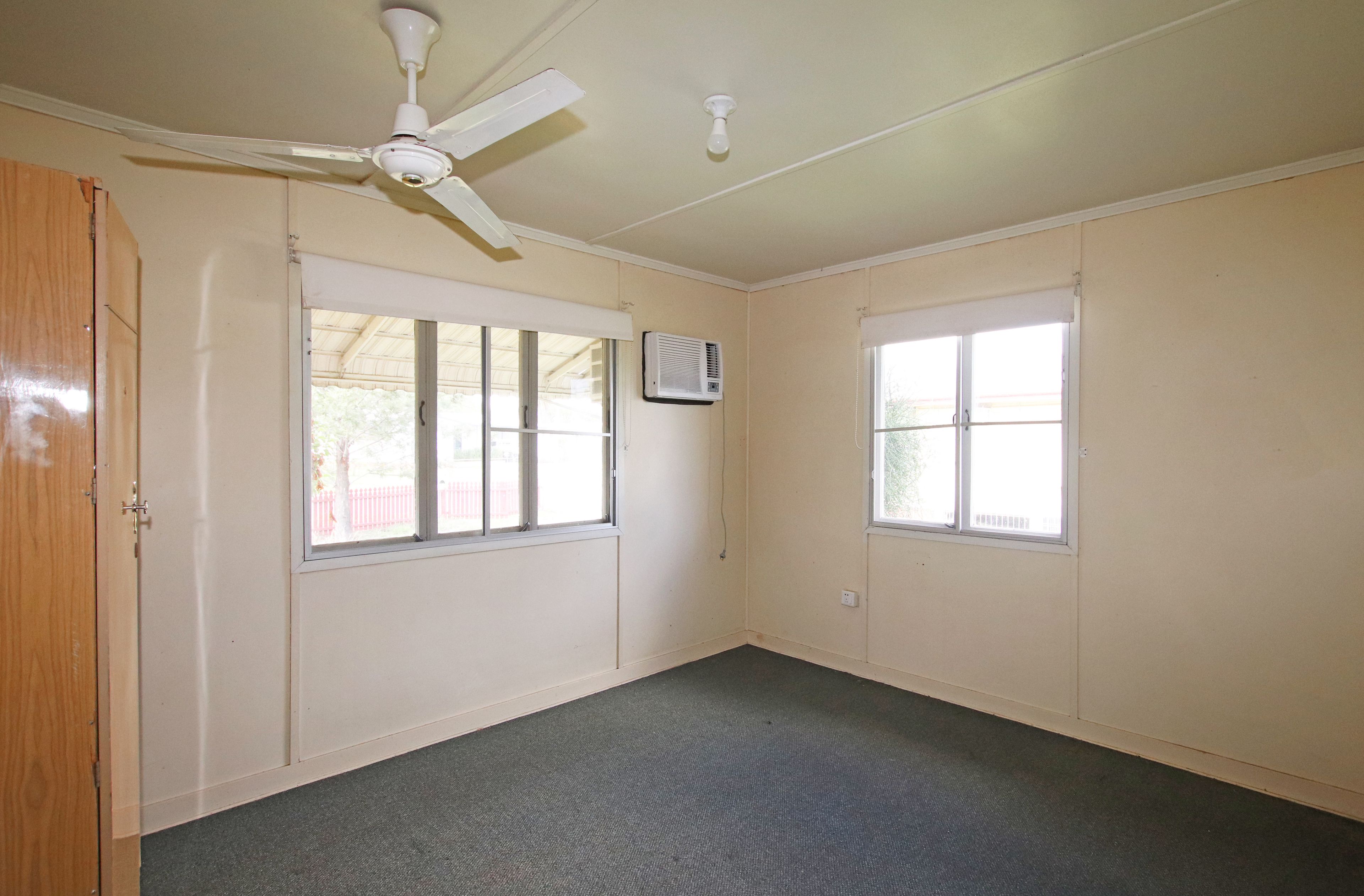 15 MALAKOFF ST, BILOELA QLD 4715, 0 chambres, 0 salles de bain, House