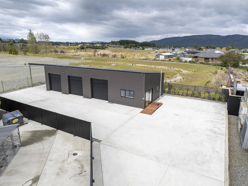Te Anau Well-positioned industrial space in Te Anau