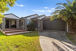 7 Fieldlark Court, Carrum Downs