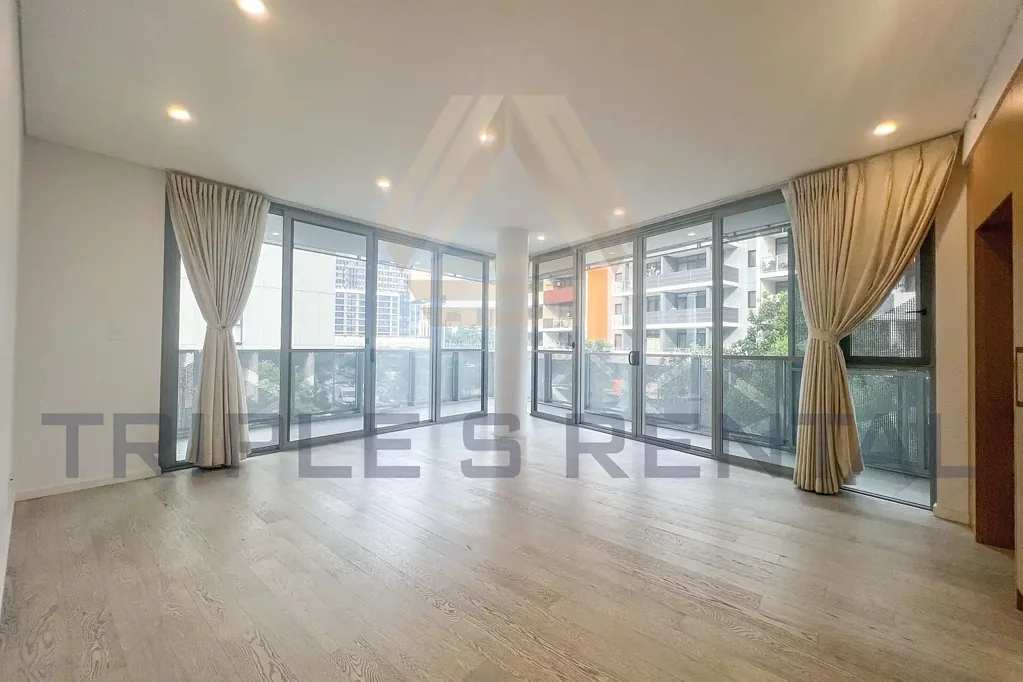 Two Bedrooms Two Bathroom APARTMENT FOR RENT!!