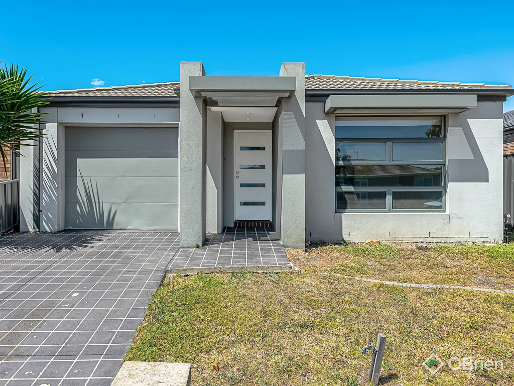 32 Howard Place, Deer Park, VIC 3023