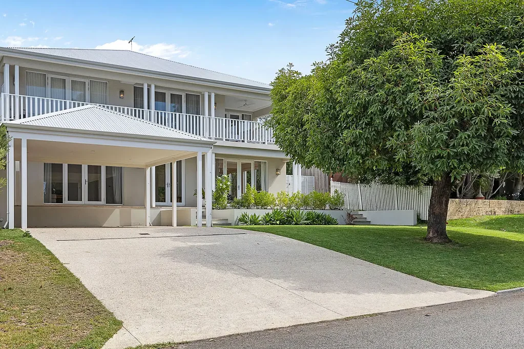 10 Baring Street, Mosman Park, WA 6012