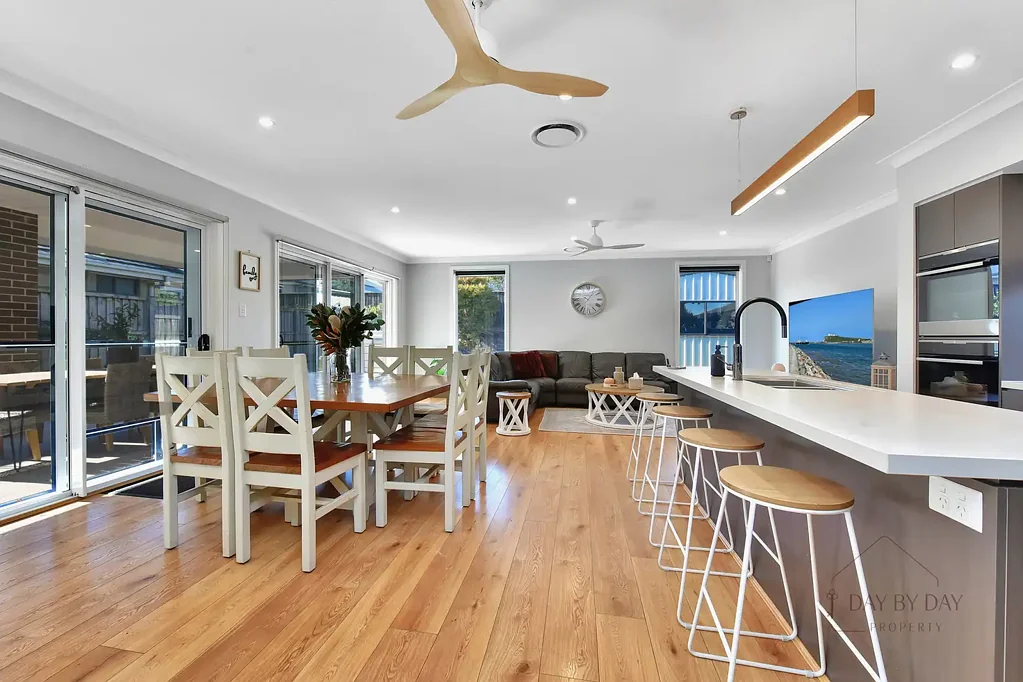 Fletcher 5Zimmer Enviable Location | Beautiful Family Home