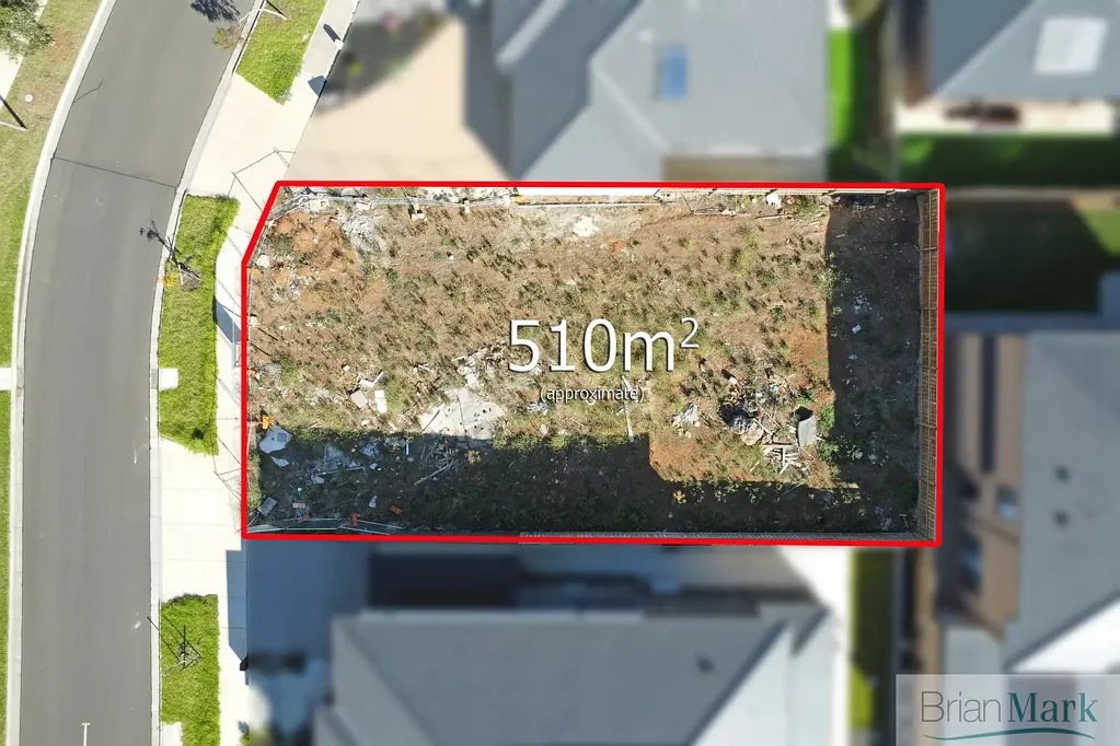Tarneit 510m²宽地块 9卧寄宿许可 俯瞰Moorookyle Creek 近Riverdale Village 便捷新站步行达 增长潜力区域 9-Bedroom Rooming House Opportunity – Prime Creekside Location on 510m²