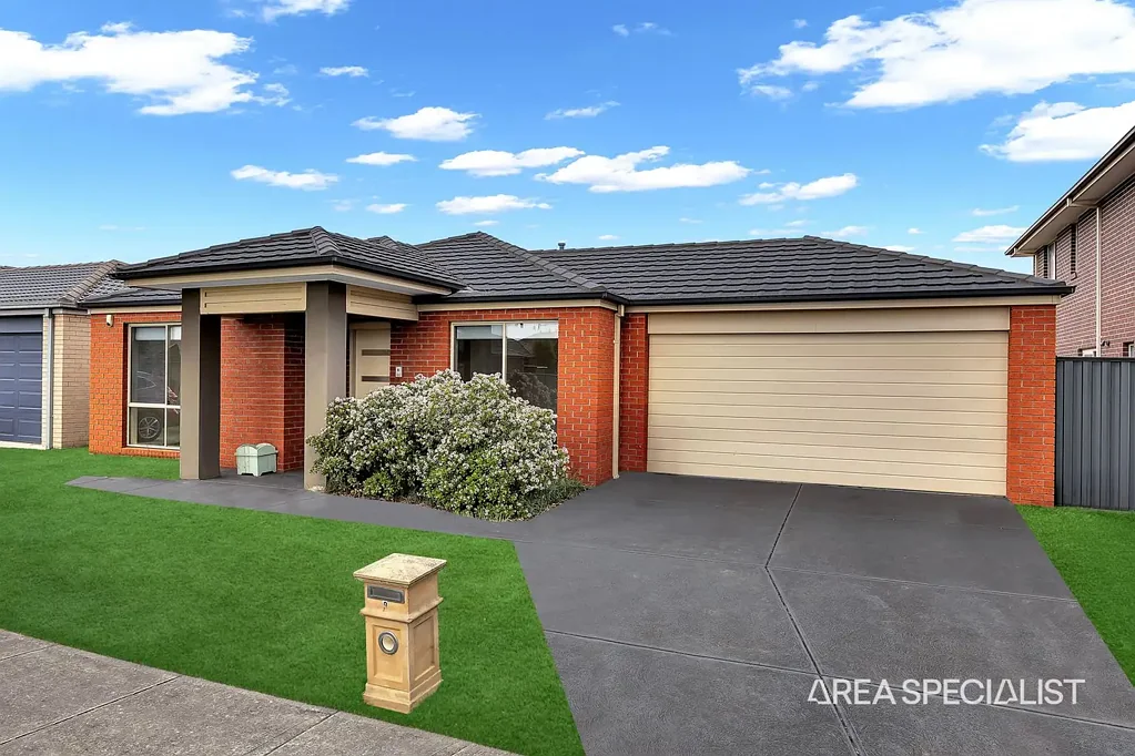STUNNING RESIDENCE FOR RENT - IDEAL FOR FAMILIES!