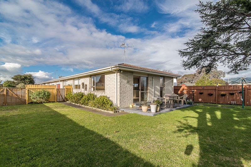 62 Mazengarb Road, Paraparaumu Beach