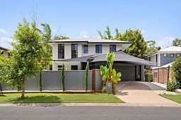 12 Calypso Court, Oxenford
