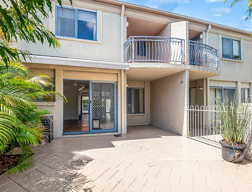 45/1 Bronberg Court, Southport, Gold Coast, 3 chambres, 2 salles de bain, House