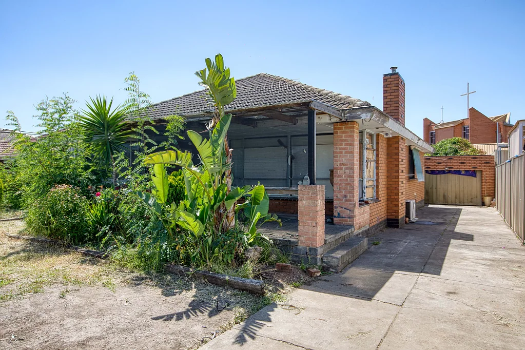 6 Marcellin Court, Deer Park, VIC 3023
