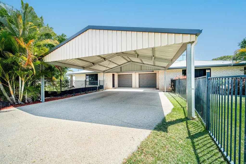 STEP INSIDE YOUR DREAM DUPLEX!