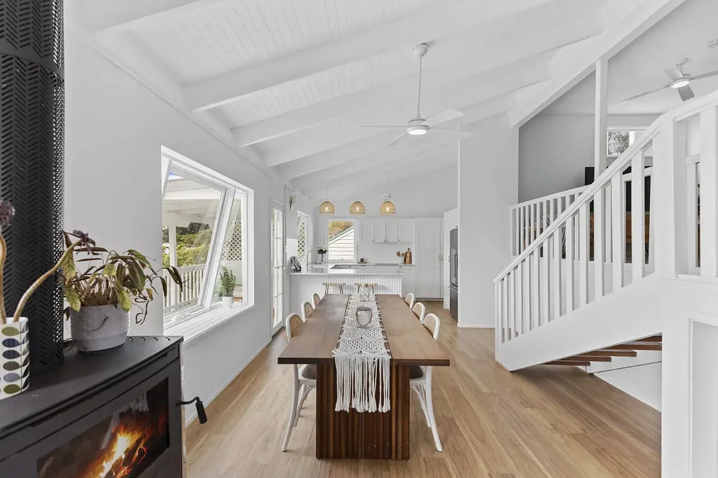 Terrigal 5房  Flexible Coastal Living Breathtaking Ocean Views