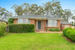 27 ILLAWARRA CCT, Worrigee