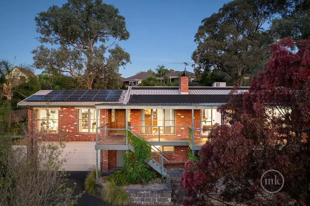 13 Sovereign Rise, Diamond Creek, VIC 3089