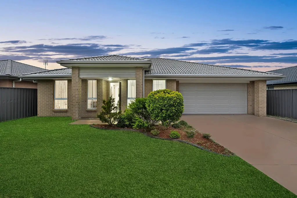 6 Rein Drive, Wadalba, NSW 2259