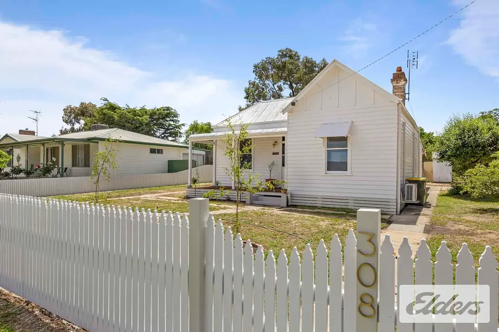308 High Street, Avoca, VIC 3467