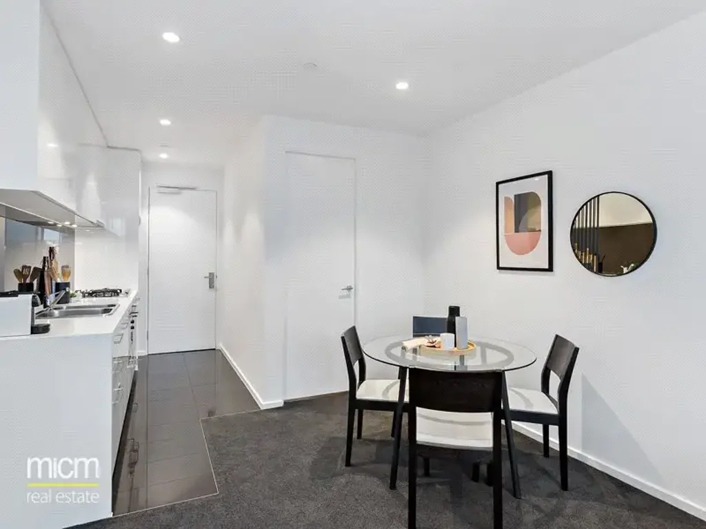 Southbank Central: 16th Floor - You Will Find Everything You Need!