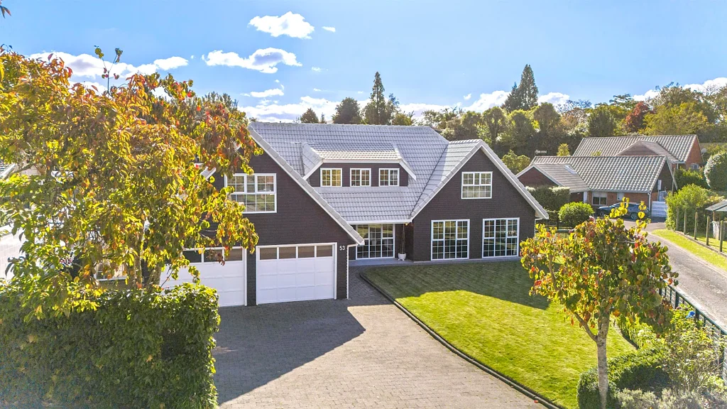 Springfield 4Moenga Prestigious Double Glazed Home