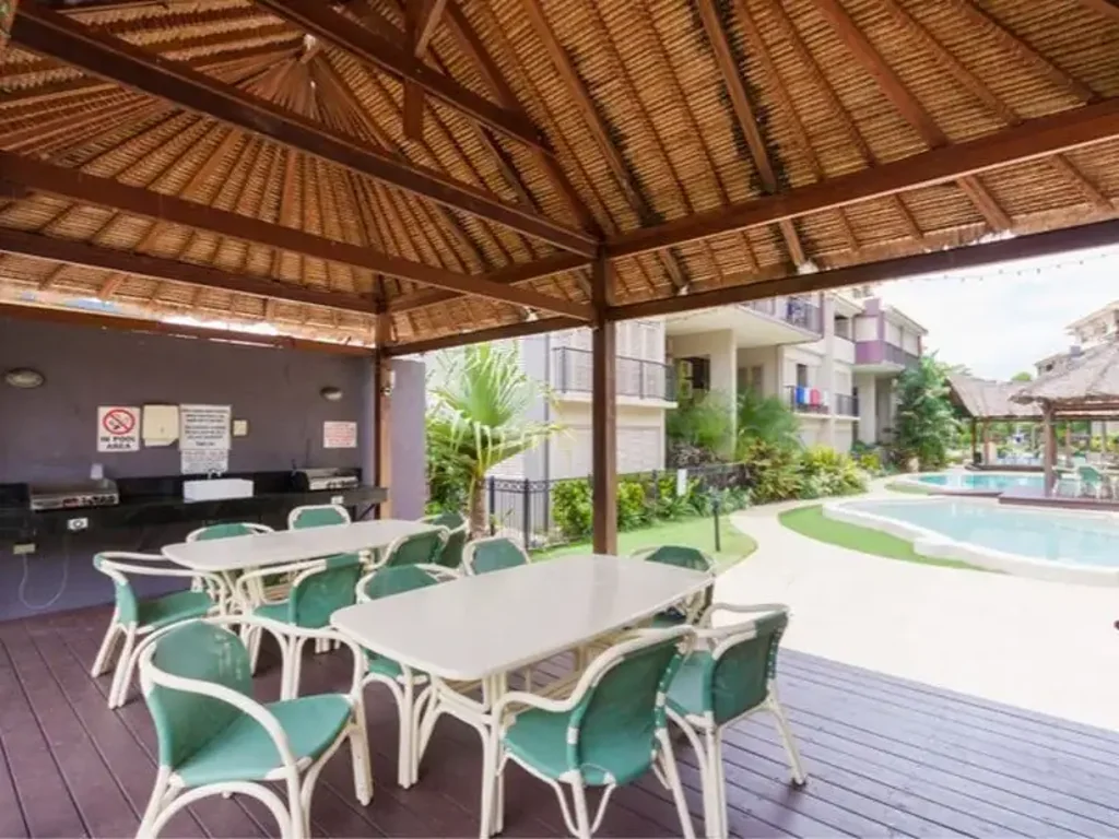 City Waters - 2nd Level 2 bed 2 bath unit - Unfurnished.