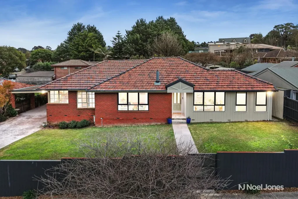 Mooroolbark 4 Slaapkamer The Ultimate Family Haven: Where Every Detail is Designed for Your Lifestyle