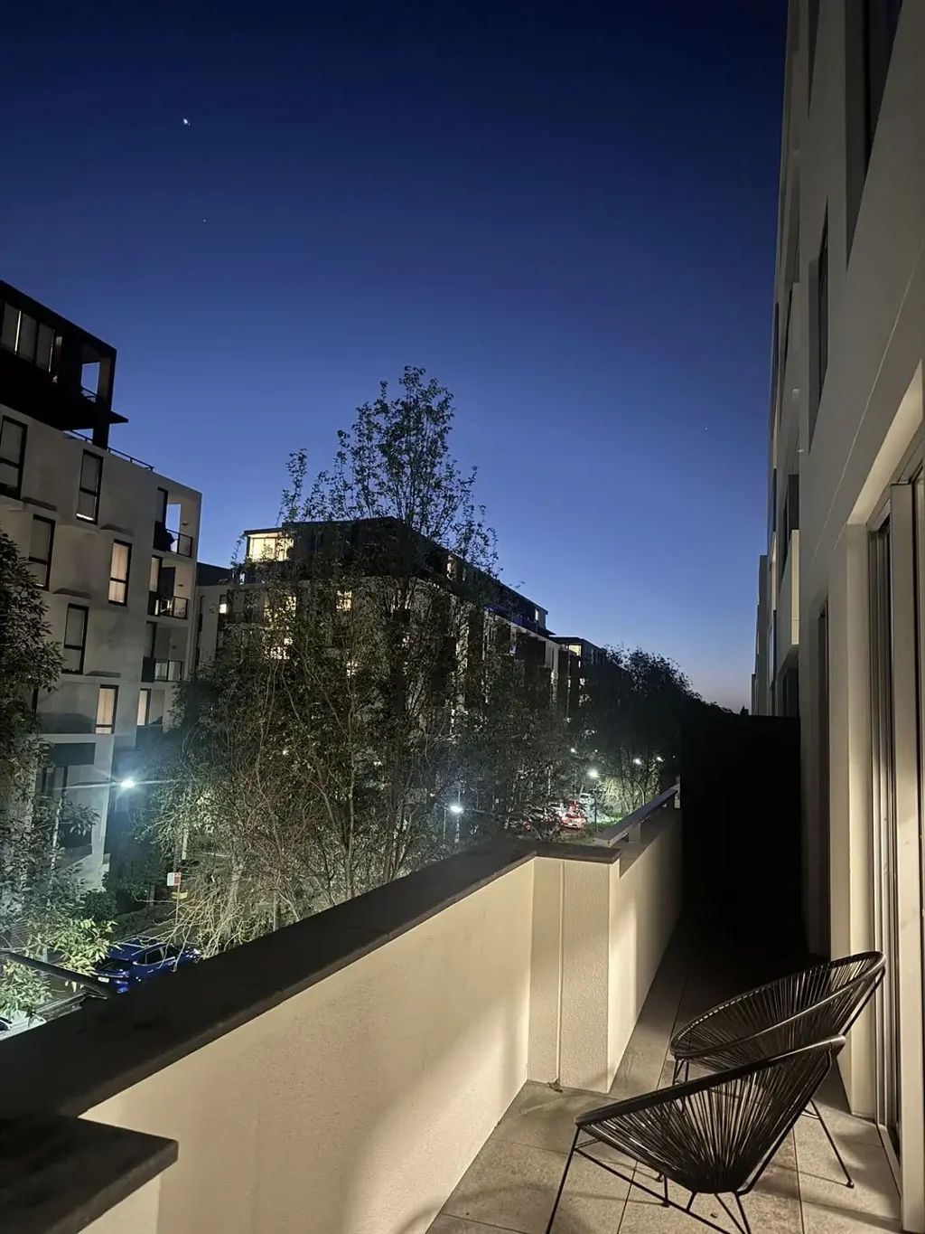 Forest Lodge 2कमरा Large floor plan 2 bedroom 1 bath offering ENTERTAINERS balcony comes with stunning views in Forest Lodge by Mirvac.