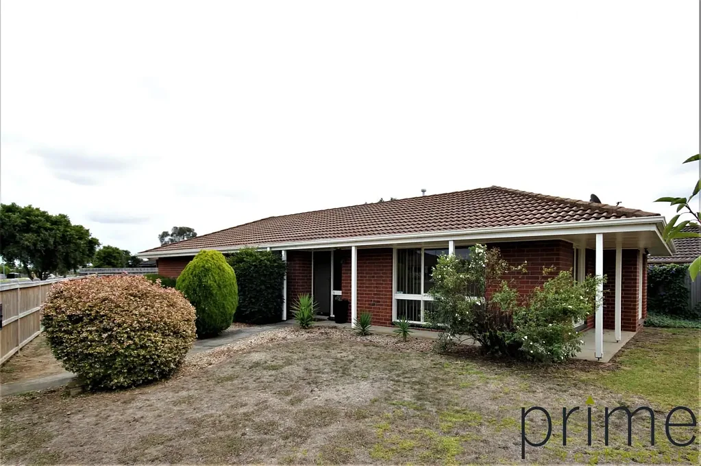 Family Home in Convenient Location!