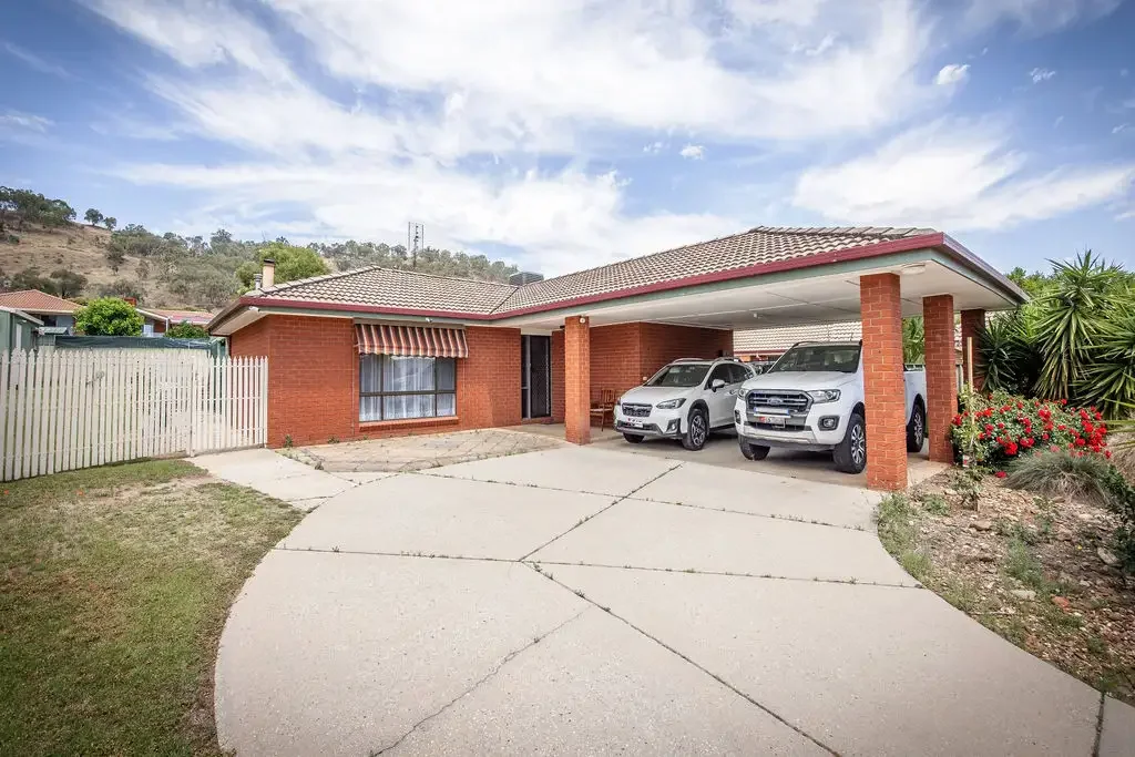 10 Page Court, Wodonga, VIC 3690