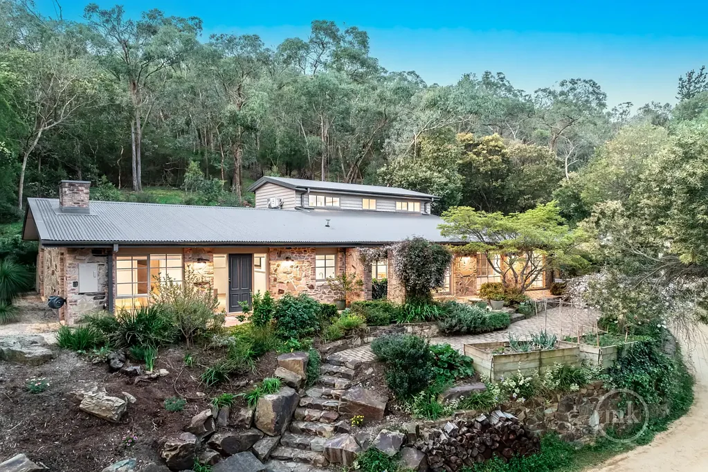 93 Research Warrandyte Road, North Warrandyte, VIC 3113, 5 રૂમ, 2 બાથરૂમ, House