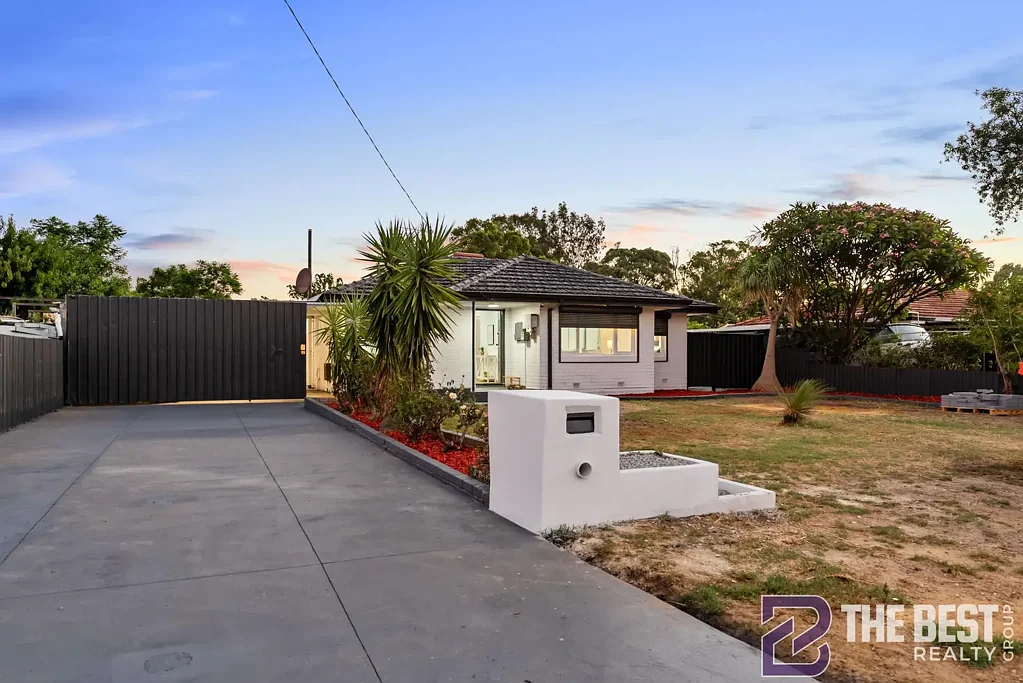 25 Tarrawan Road, Armadale, WA 6112