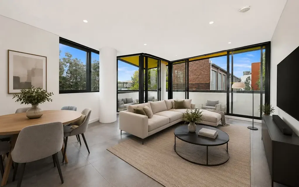 Peaceful And Stylish Living In Alexandria