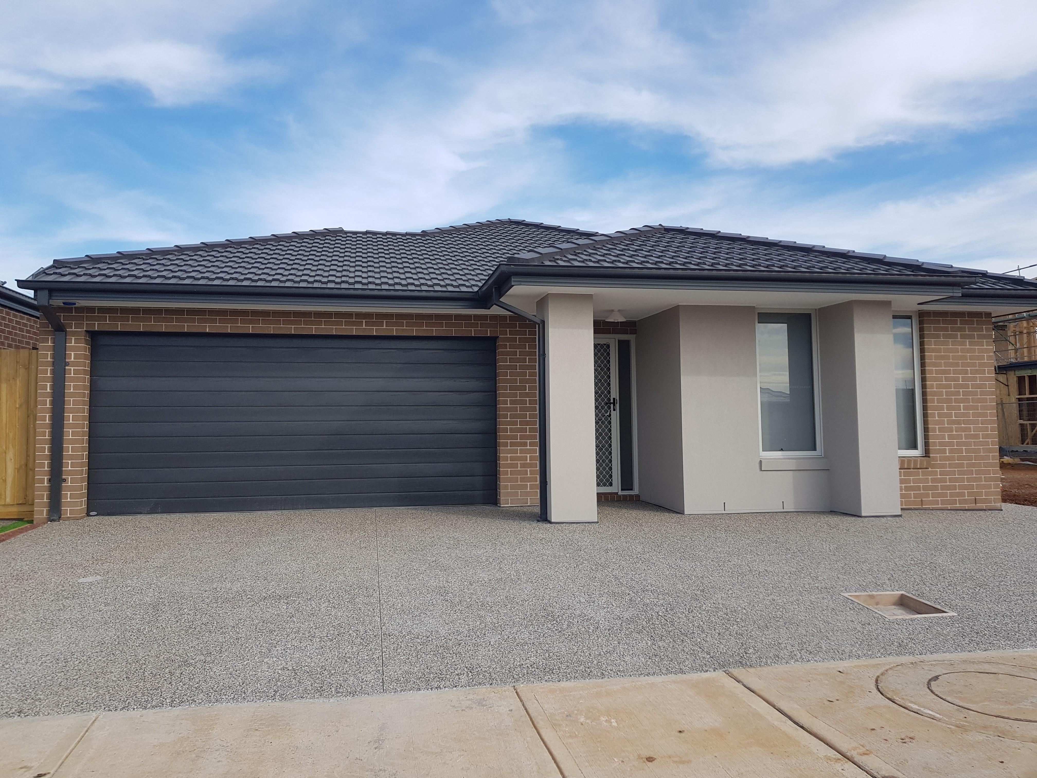 35 MCCULLOCH ST, MELTON SOUTH VIC 3338, 0 Kuwarto, 0 Banyo, House