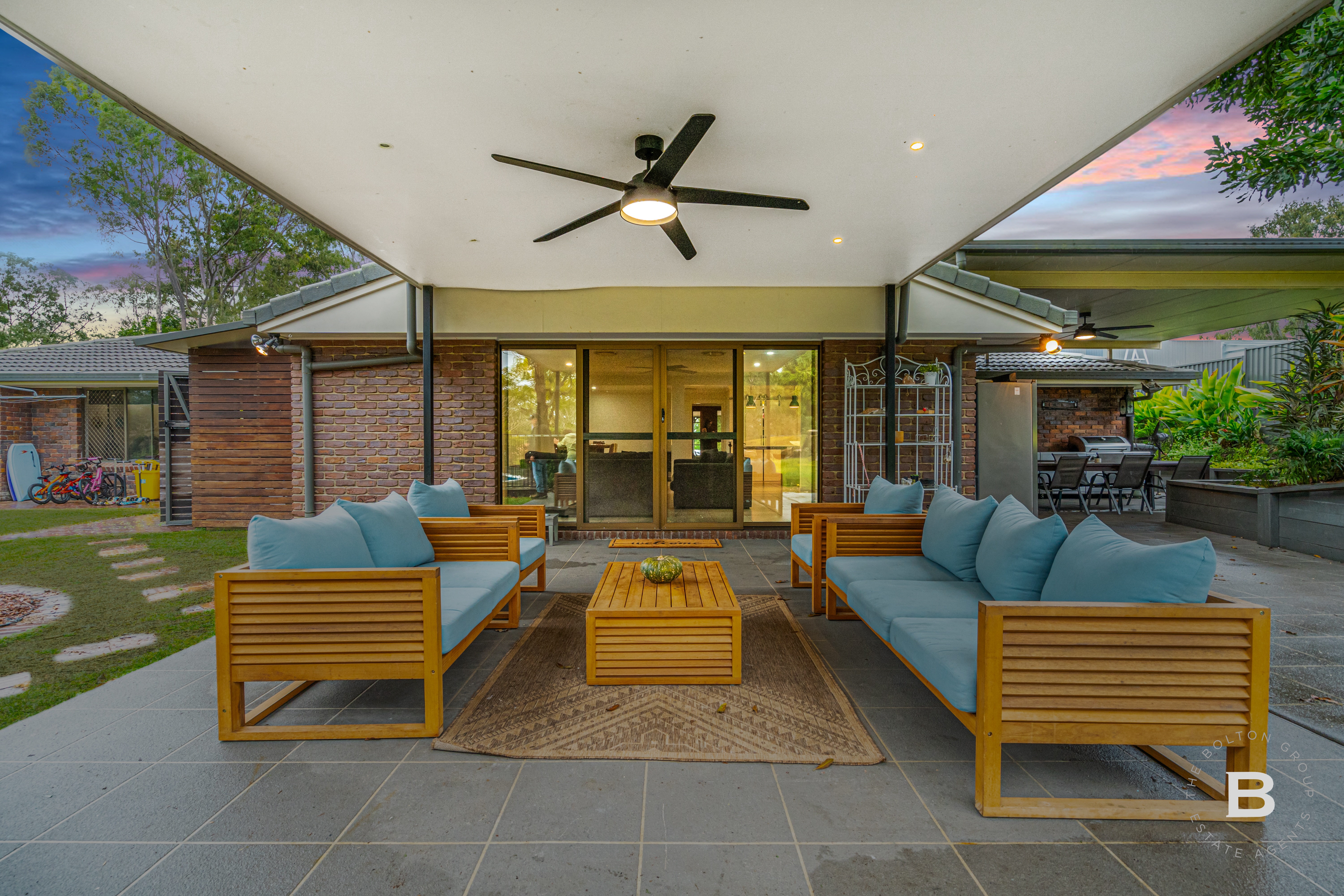 70-72 HALLETTS RD, REDBANK PLAINS QLD 4301, 0 habitaciones, 0 baños, House