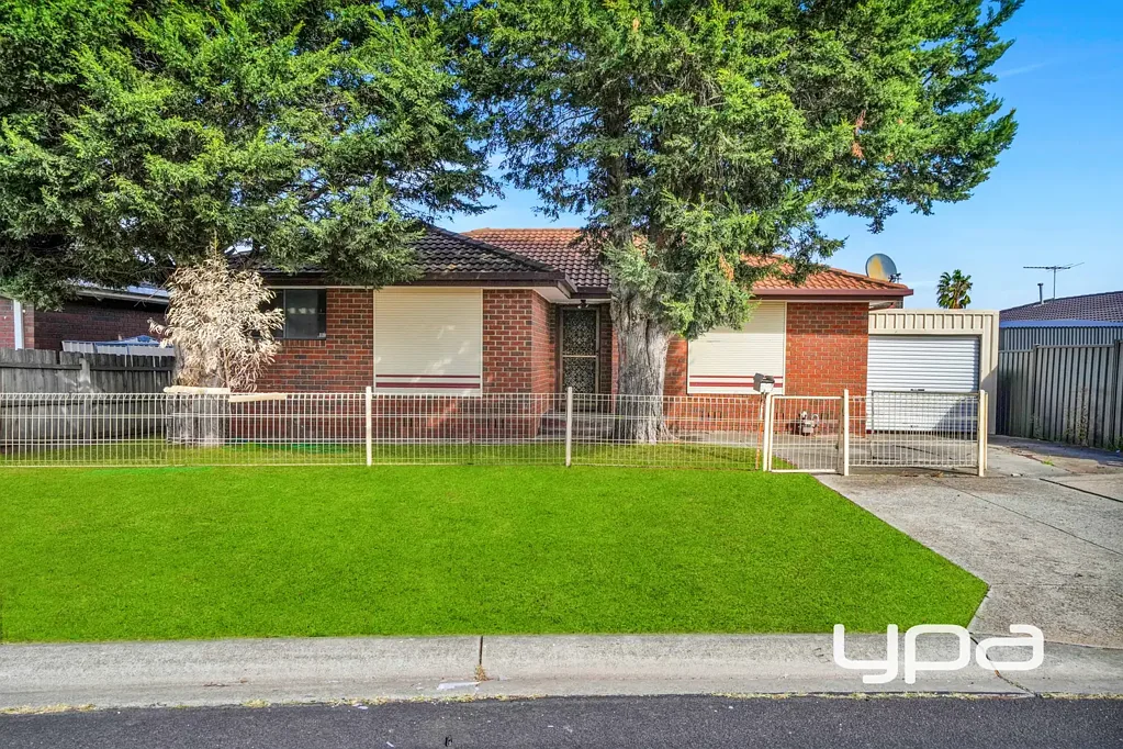 2/19 Mitchell Crescent, Meadow Heights, VIC 3048