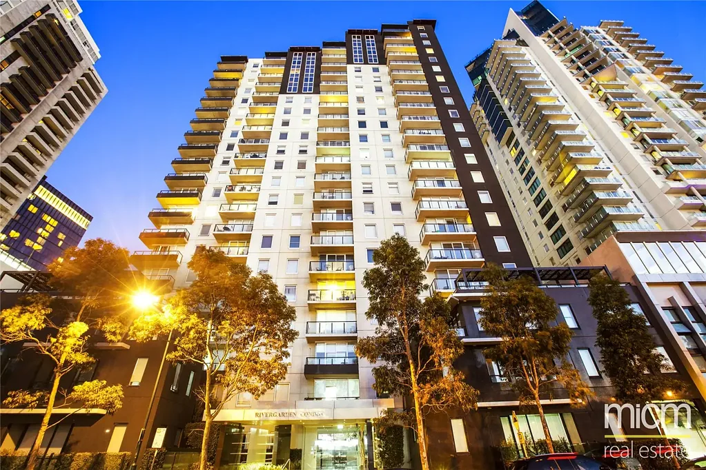 Rivergarden Condos: 16th Floor - Furnished Two Bedroom Apartment in Fantastic Location!
