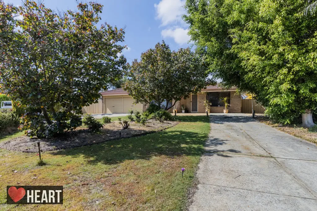 13 Thatched Court, Bibra Lake, WA 6163