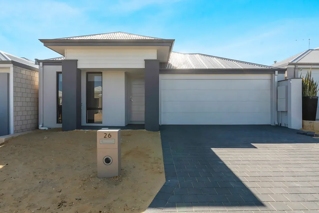 26 Belford Road, Lakelands, WA 6180