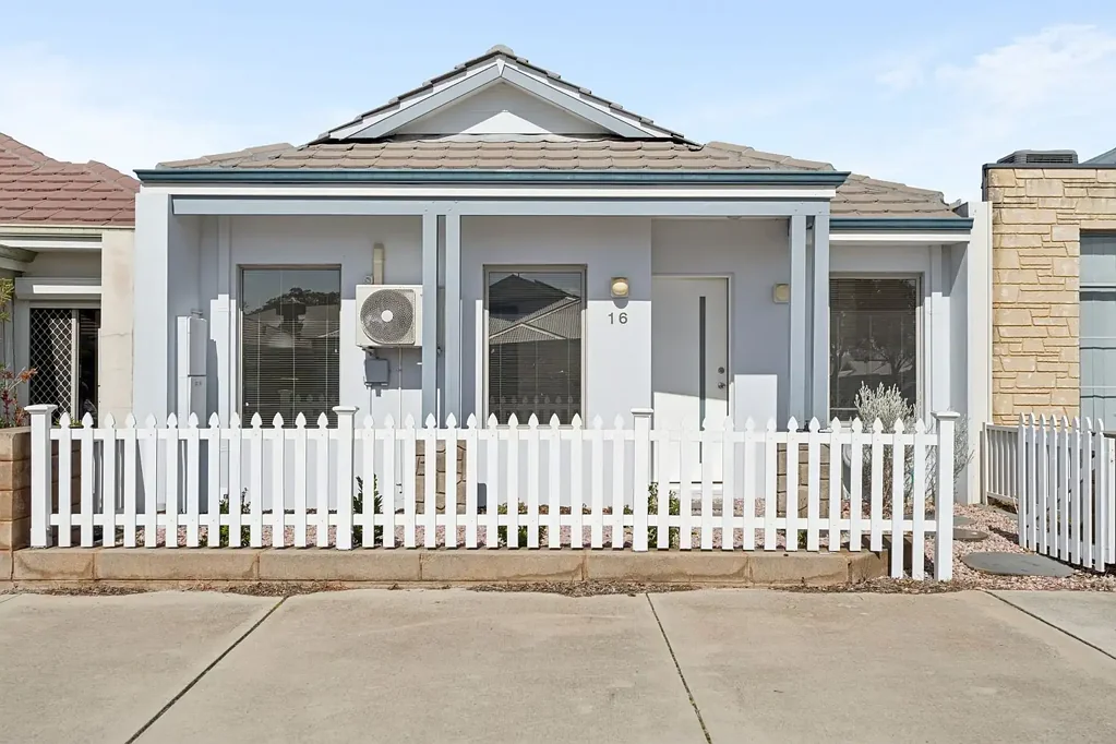 Ellenbrook 3ਬੈੱਡਰੂਮ Smart Start or Smart Investment — Low Maintenance Comfort in Ellenbrook