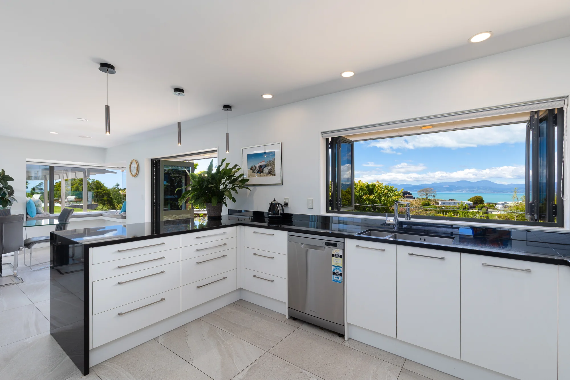 82 Brooks View Heights, Tasman, Nelson, 5 Schlafzimmer, 3 Badezimmer, House