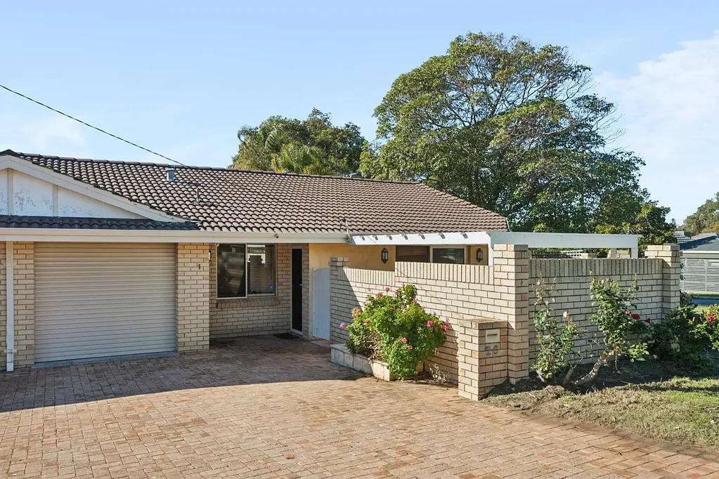 Prime location with spacious courtyard
HOME OPEN SATURDAY 18 JULY AT 11.30AM SHARP!