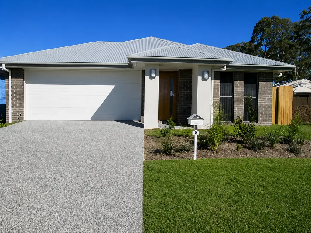 Modern Family Living in the Heart of Pimpama