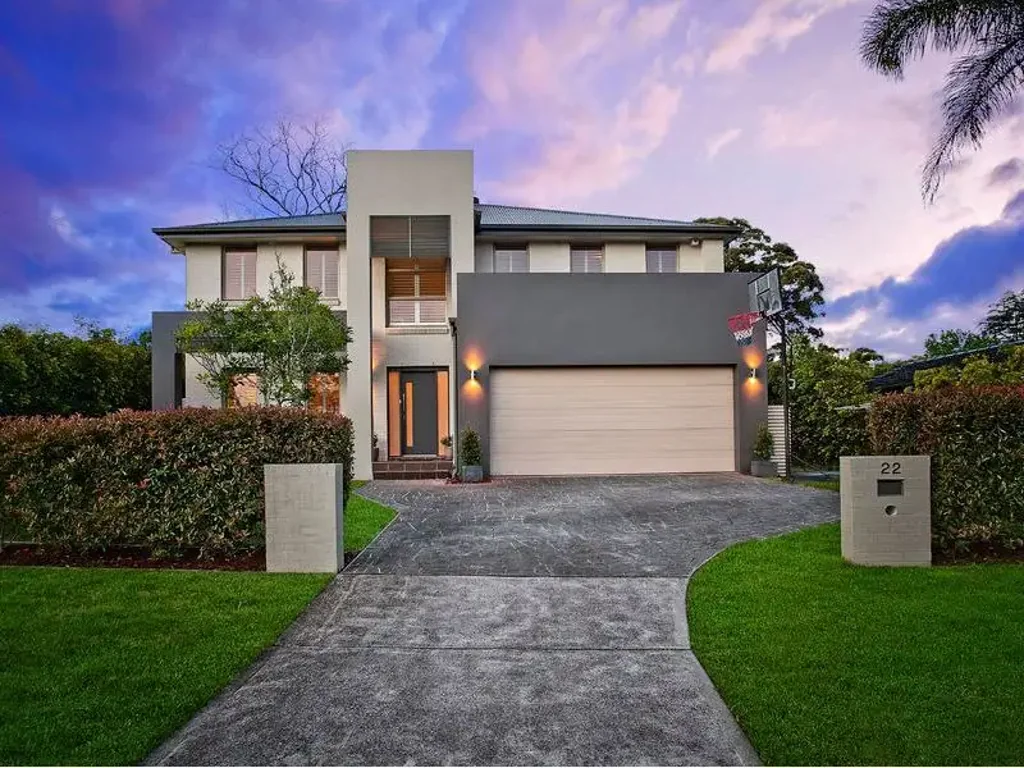 Executive Family Residence with Pool