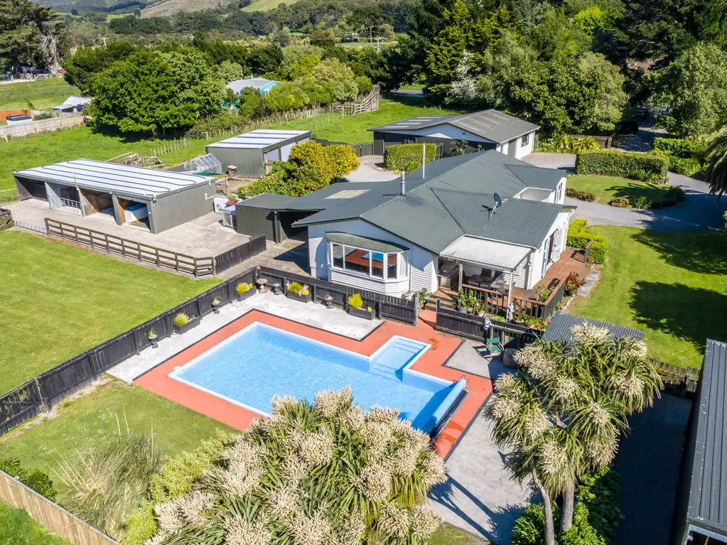 Featherston 4침실 Perfectly positioned lifestyle retreat