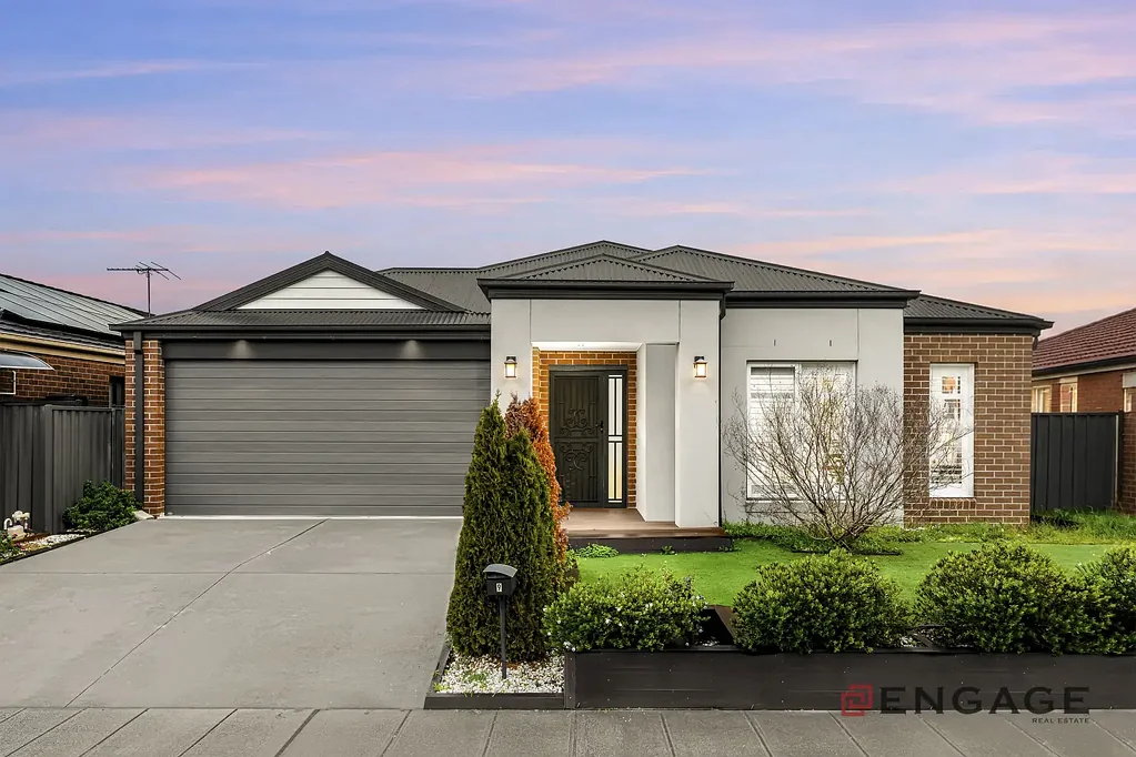 Tarneit 5 Slaapkamer Immaculate Family Home with Blue Ribbon Location!