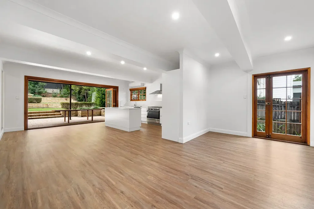 Spacious Family Home with Stunning Outdoor Entertaining Area & Solar Panels