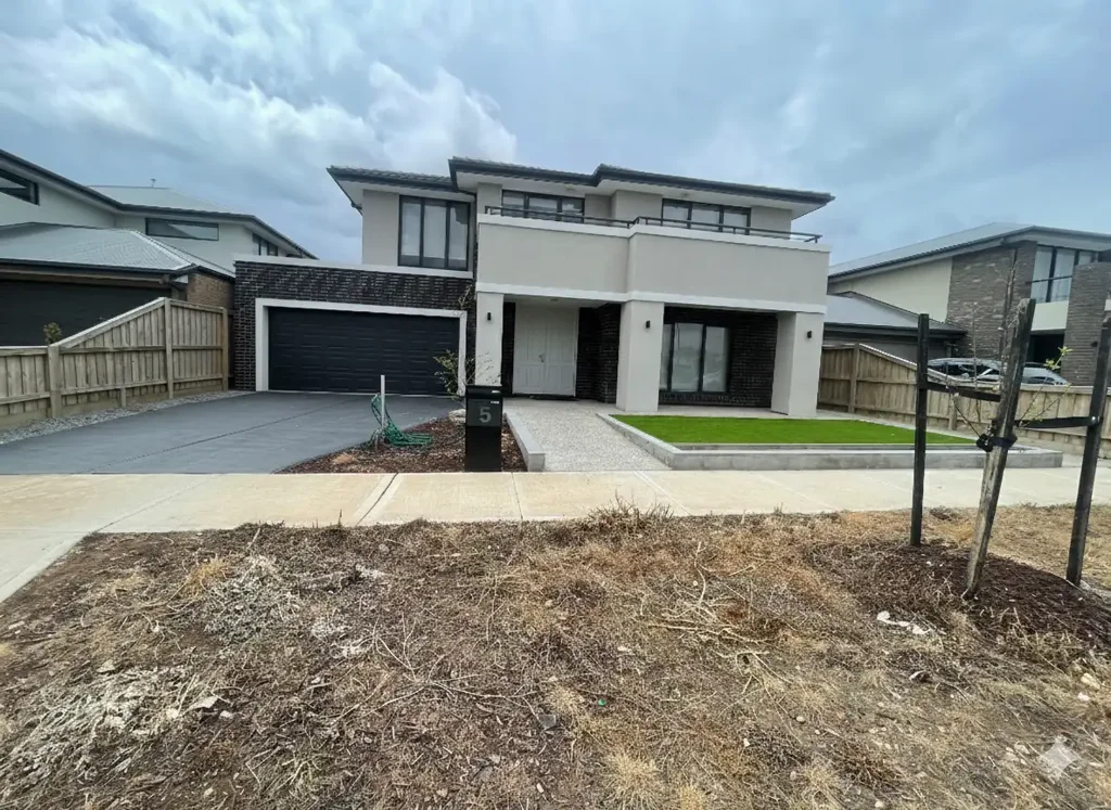 Luxury, Space & Style in the Heart of Rockbank