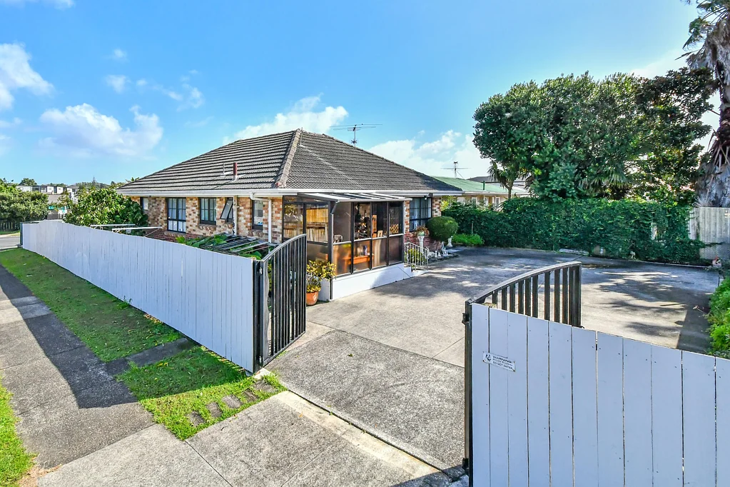 1 Swaffield Road, Papatoetoe, Auckland City, Auckland